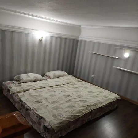 Apartment On Koblevs'ka Street 41